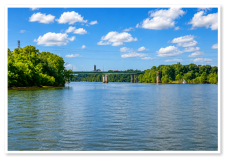 Alabama River waterfront near Roses RV River Resort in Millbrook, Alabama